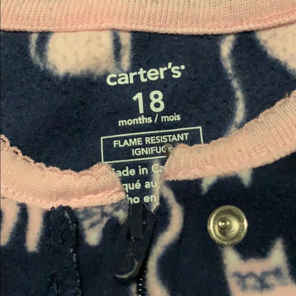 Carters Pajamas - Picture 6 of 8
